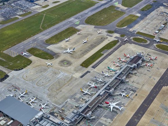 «Payaso incompetente»: Después de una nueva falla en Gatwick, Ryanair pide la renuncia del jefe del control de tráfico aéreo