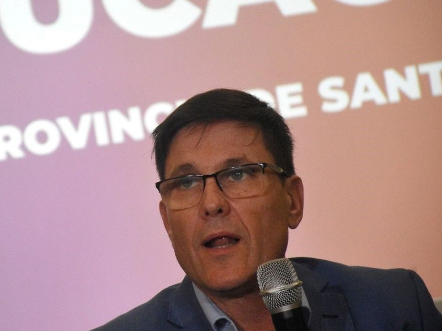 Goity anunció el concurso escolar “¿Por qué la Invencible?” para reflexionar sobre la figura del Brigadier.