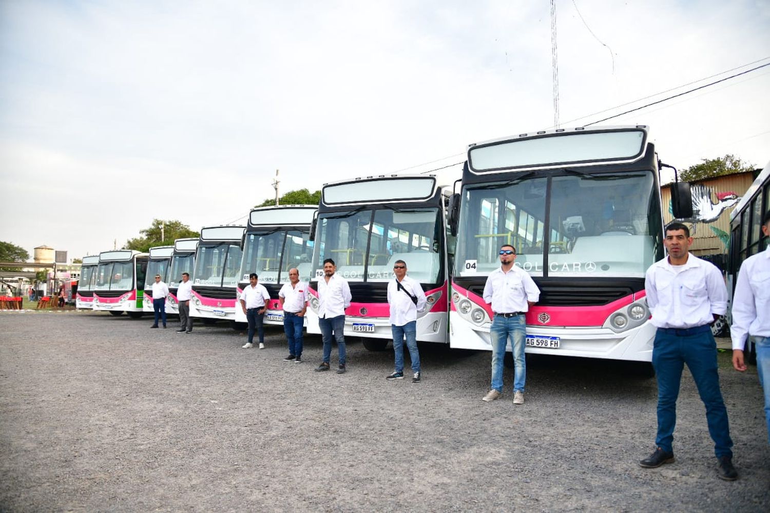 El intendente Jofré junto al gobernador Insfrán presentaron el nuevo sistema de transporte “Fermoza”