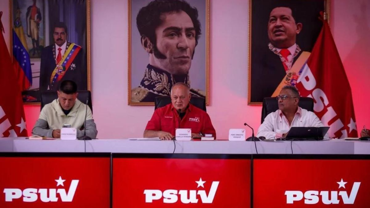 “ES UNA MENTIRA, UNA MANIPULACIÓN”: Diosdado sobre la tesis sustituir un candidato 10 días del 28Jul (Video)