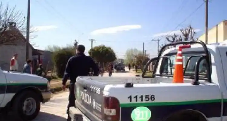 Agresiones y detención en el barrio Hermano Indio