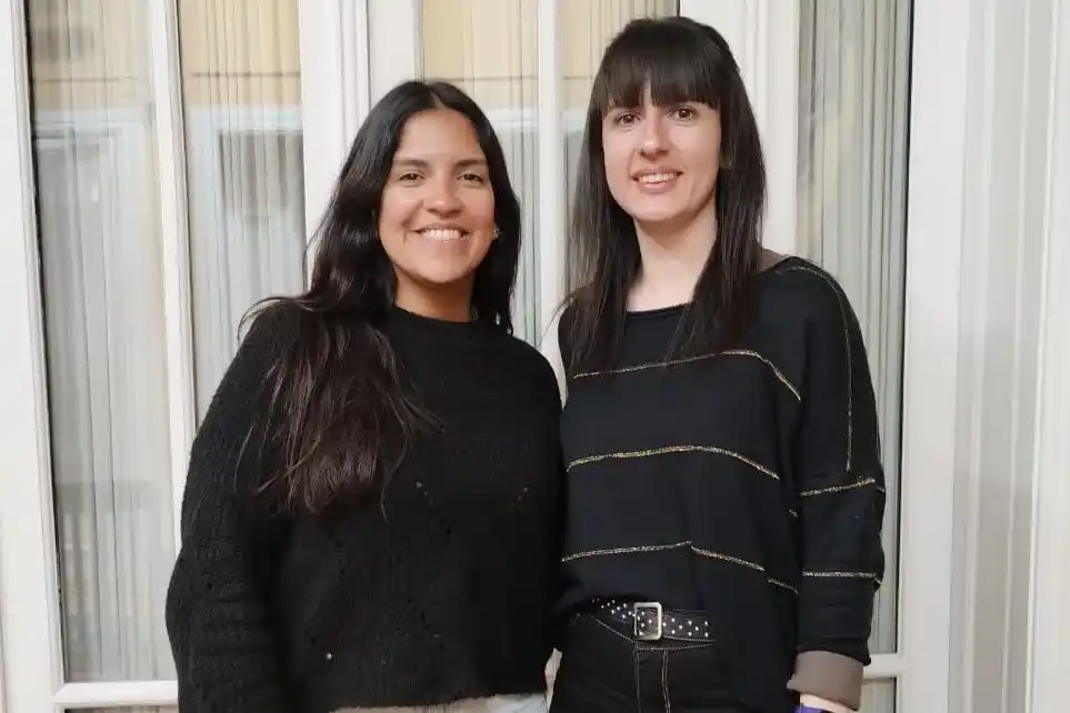 Constanza Fava es presidenta del Rotaract, y Florencia Sanna, socia del club.