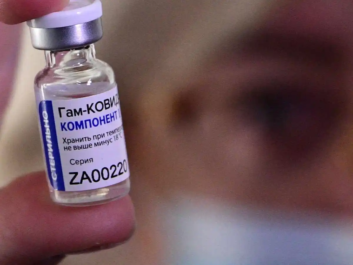 Rusia criticó la decisión "política" de Brasil de no autorizar la importación de la Sputnik V