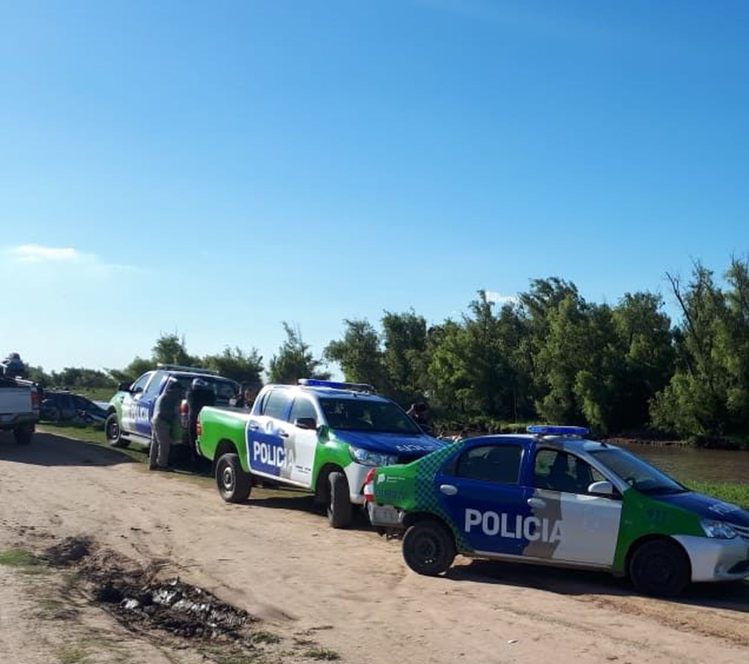 Vuelta de Obligado: Prefectura busca a una persona desaparecida en el río, cerca del límite con Ramallo