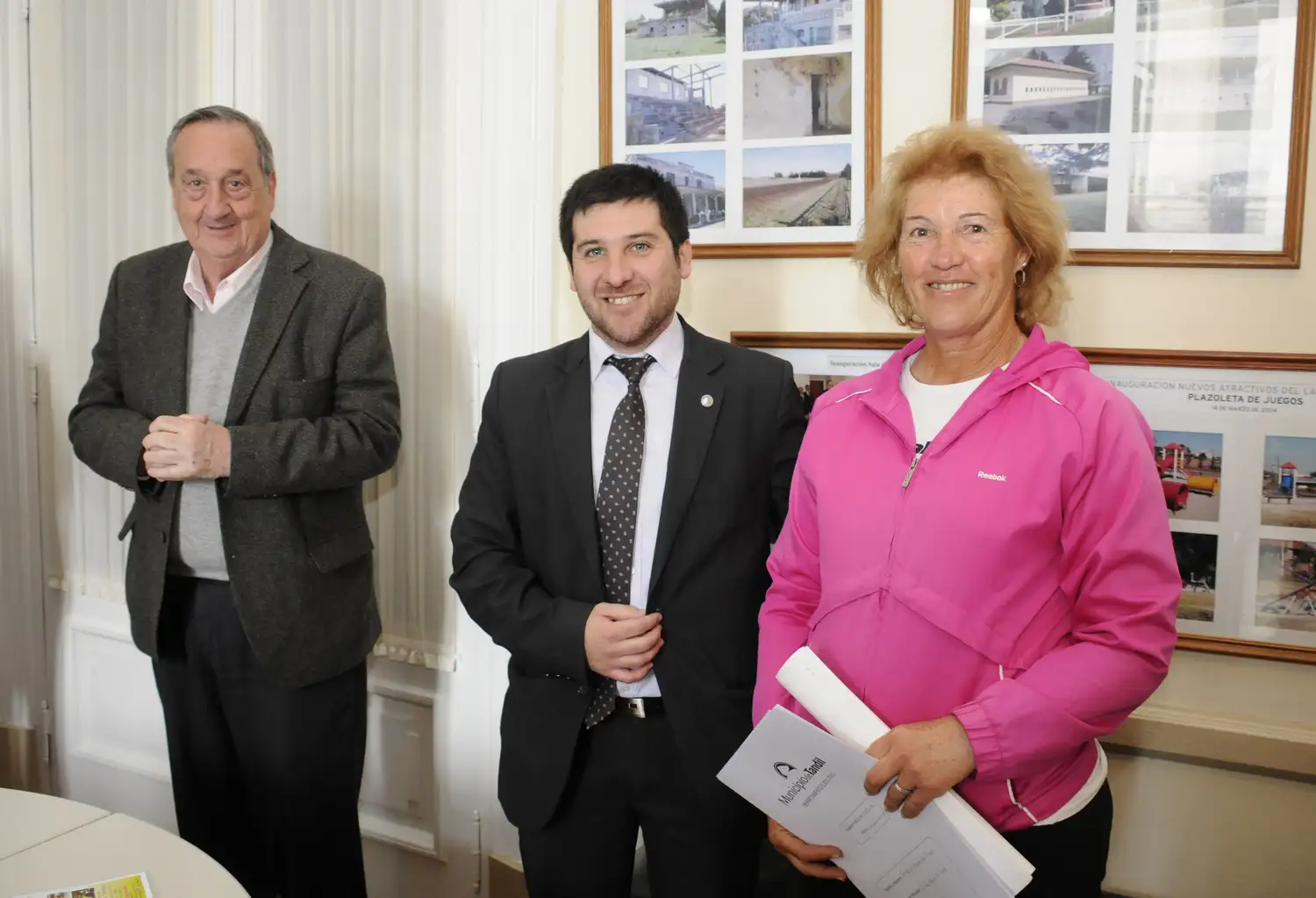 El Municipio entregó actas de Bien de Familia