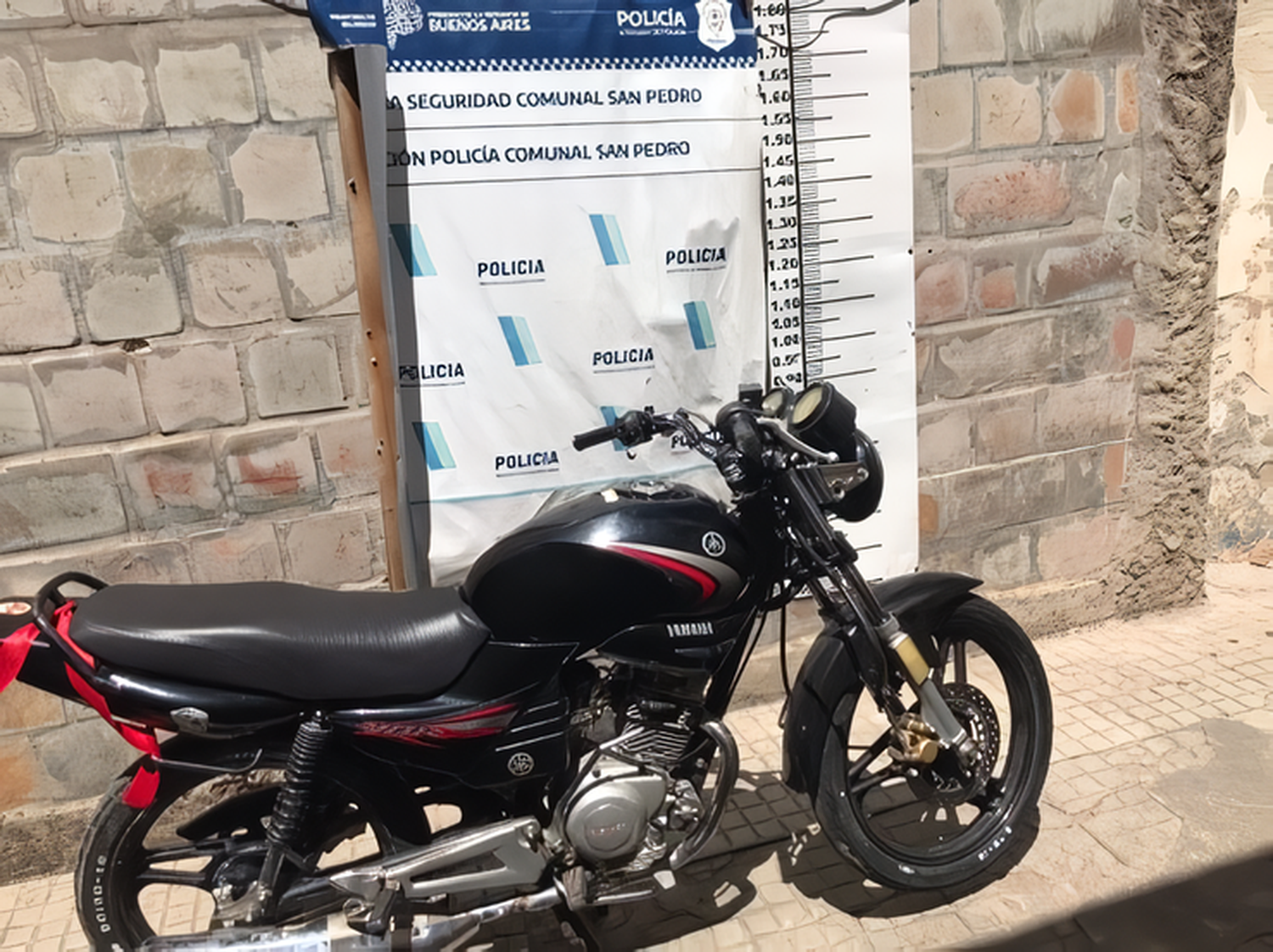 Fue a hacer la verificación policial y le secuestraron la moto: era robada