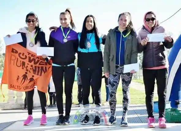 Yamila Sanabria y Luis Barrio ganaron en la costanera