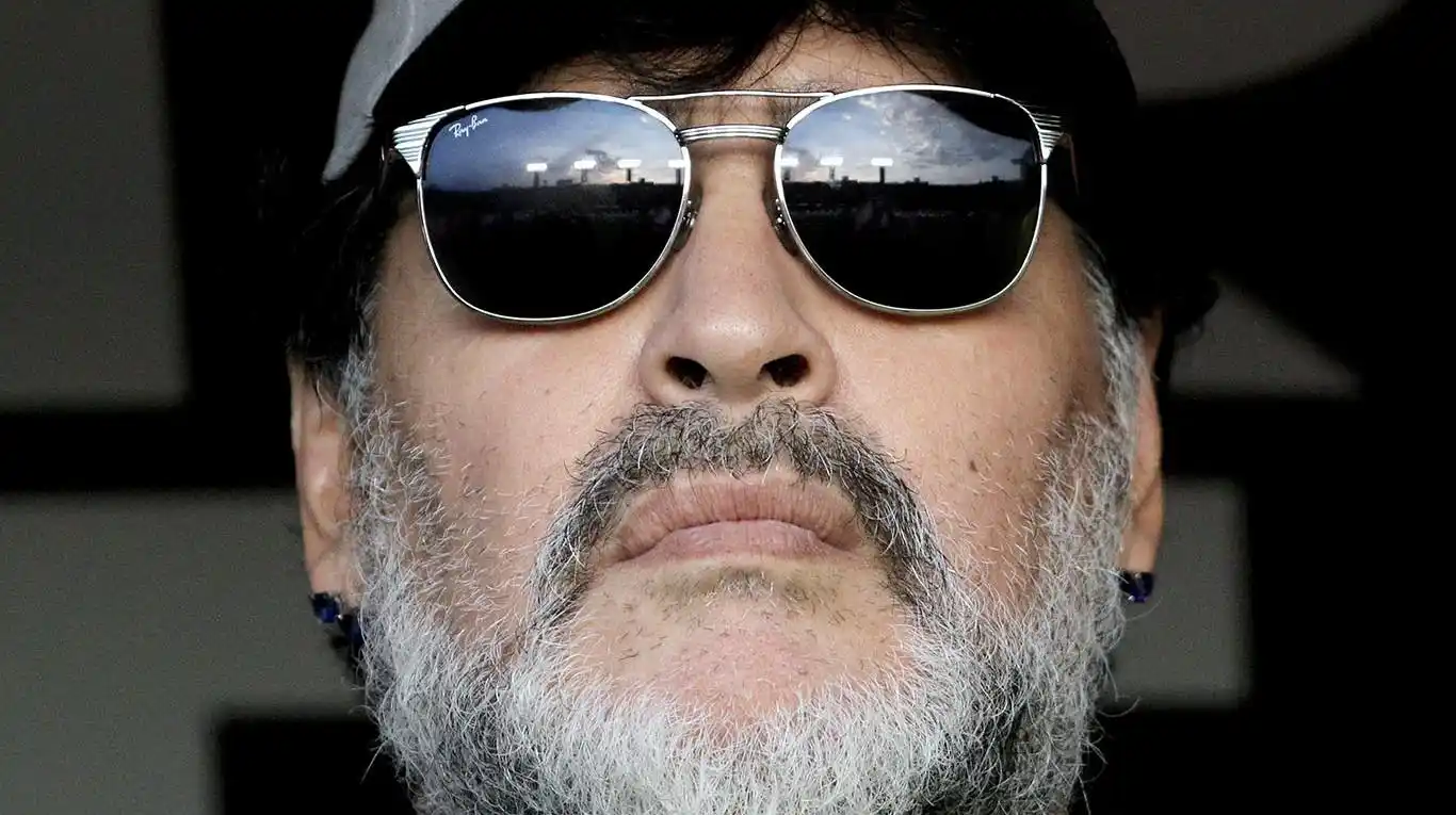 Diego Maradona anunció que deja de ser el entrenador de Gimnasia y Esgrima La Plata