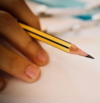 Apoyo escolar en la Biblioteca Cacuri