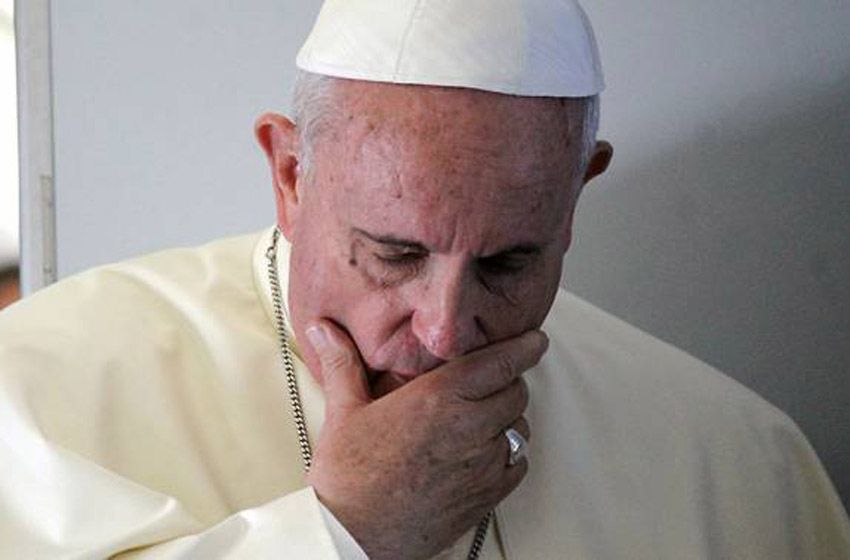 El Papa admitió que la Iglesia calló abusos sexuales a menores