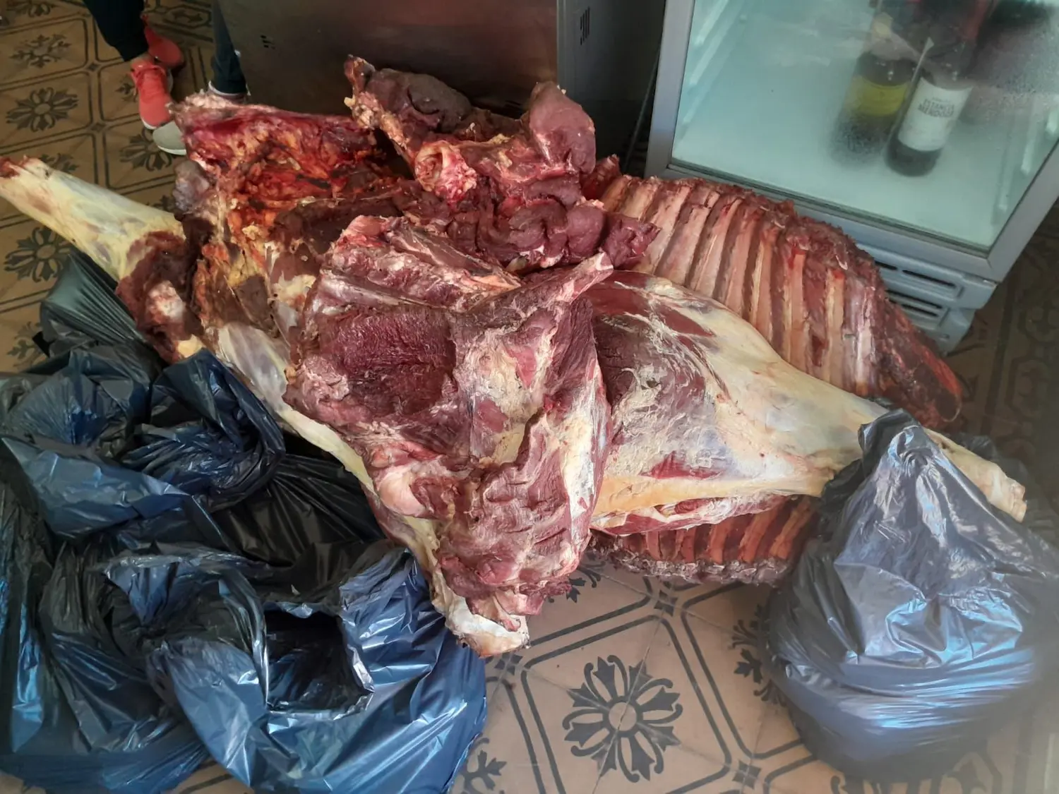 Quedó en prisión preventiva al dueño de la carnicería donde hallaron 107 kilos de marihuana