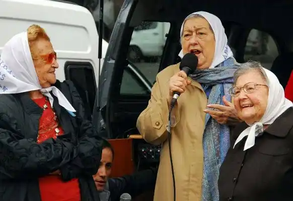 Para Hebe,  Moreno es un "genio" 