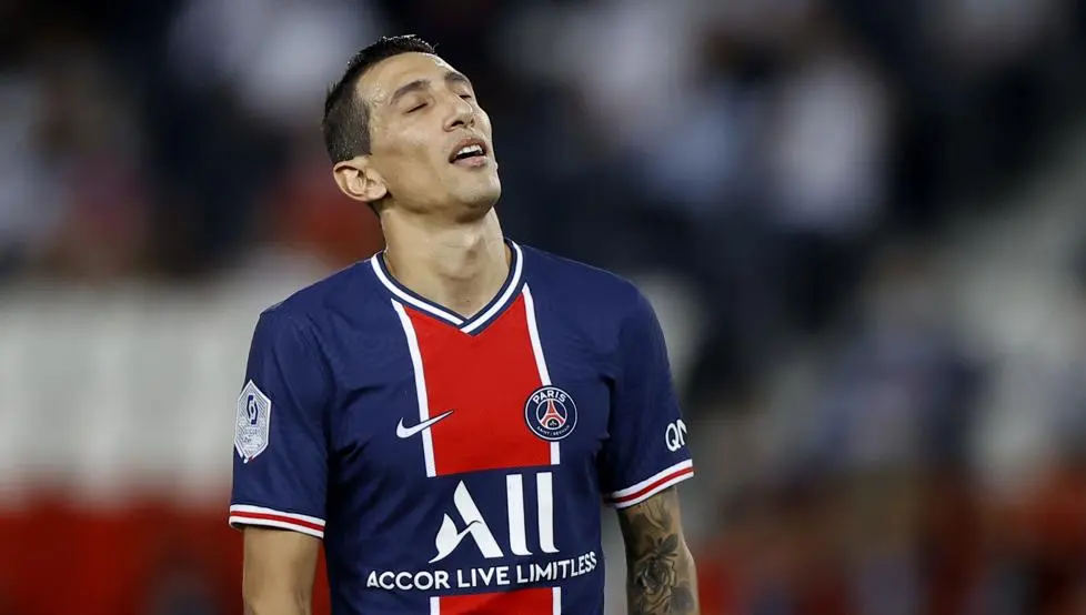 Di María, cuatro partidos de suspensión tras su escupitajo a Álvaro