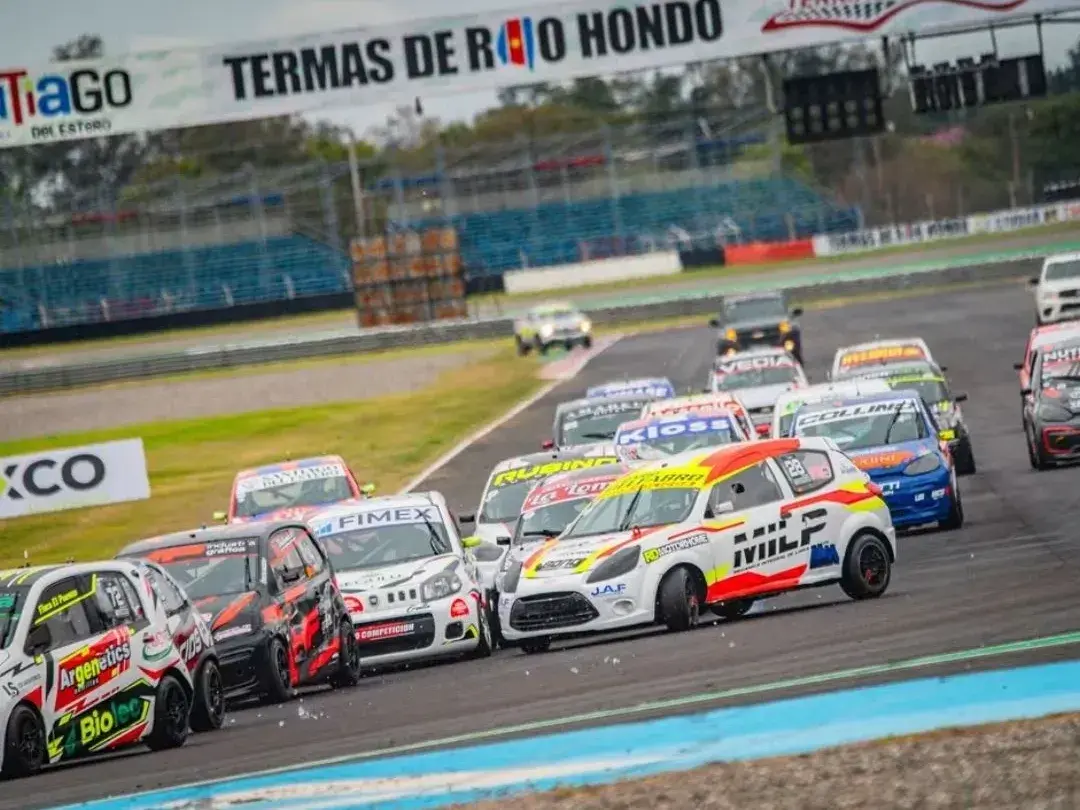 El Cra Show corrió en las Termas y hubo triunfo de Nico González en la Clase 2. Foto: Nuevo Car Show Instagram