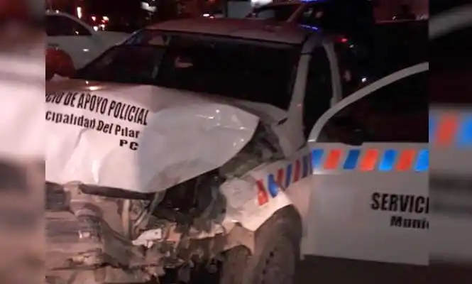 Así quedó la patrulla del SAP tras el impacto. 