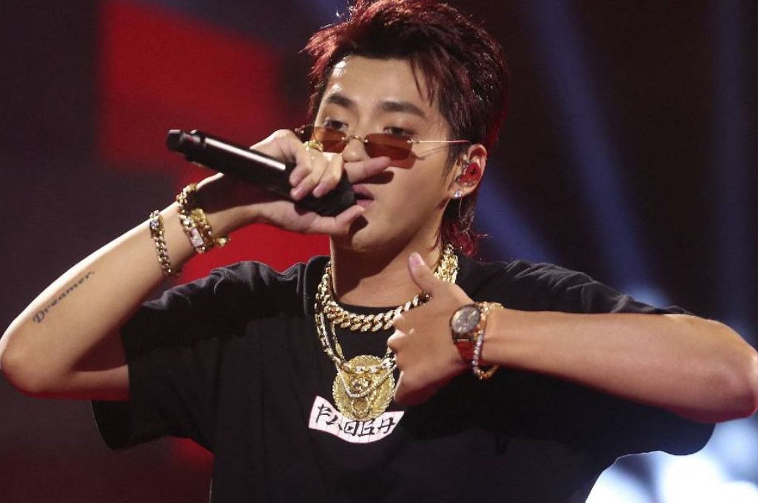 El cantante y actor chino-canadiense Kris Wu, fue condenado a 13 años por violación