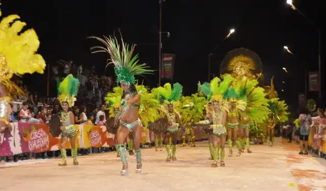 Preparativos para la 5ta noche de Corsos
