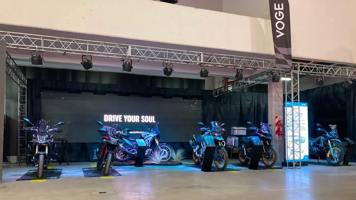 masera motos voge salon del automovil