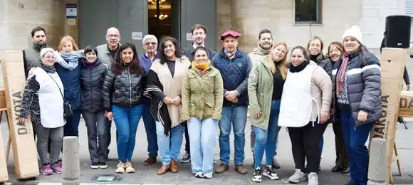 La municipalidad entregó gazebos a emprendedores de la Feria de la Economía Social