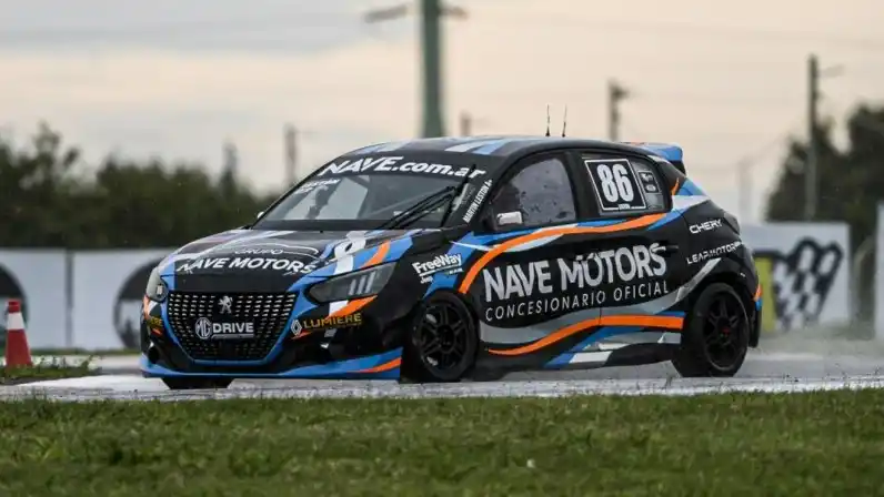 Martín Leston logró su primera victoria en Clase 2