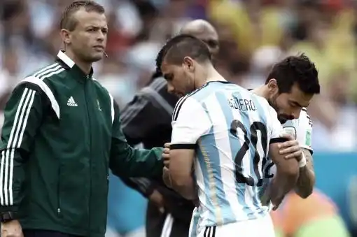 El Kun Agüero estaría desgarrado y quedaría fuera del Mundial