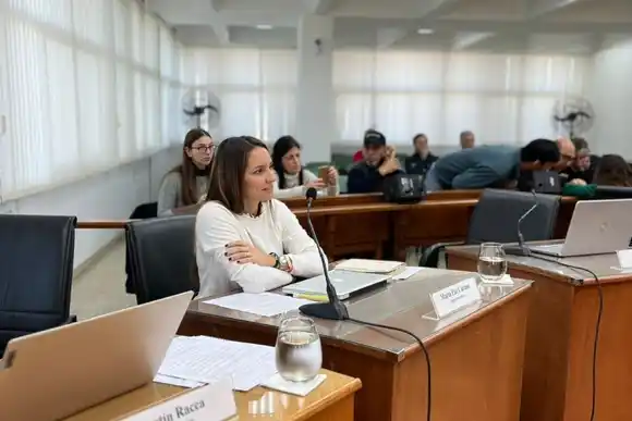 Caruso propone repensar el sistema de transporte público de la ciudad