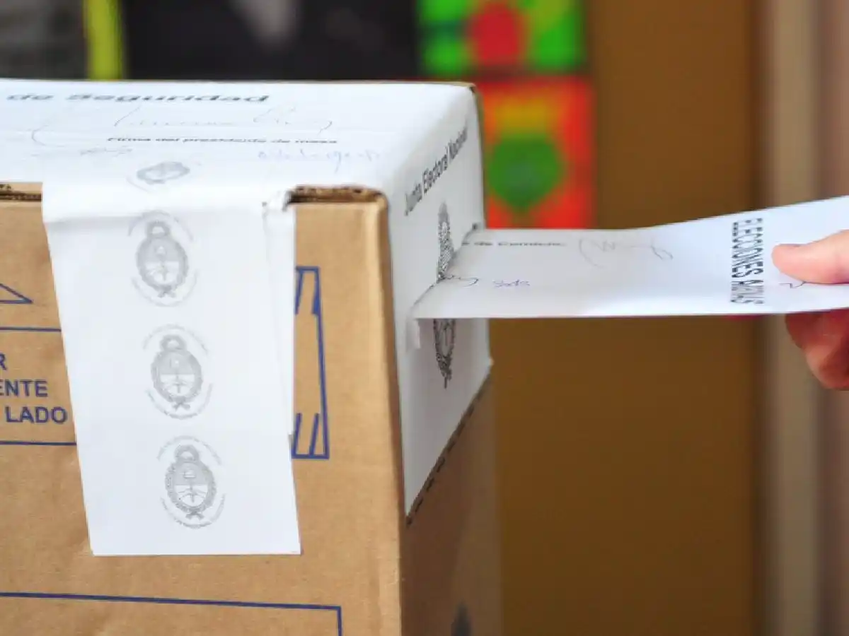 Arrancó la veda de cara a las elecciones: ¿qué pueden hacer y qué no los candidatos?