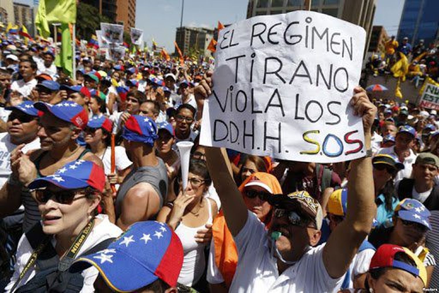 Defensores de DD.HH  convertidos en blanco de los ataques del régimen