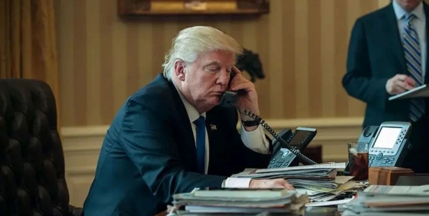 Ésta es la tercera conversación telefónica entre ambos mandatarios desde la llegada al poder del presidente estadounidense, el pasado 20 de enero. REUTERS/Jonathan Ernst