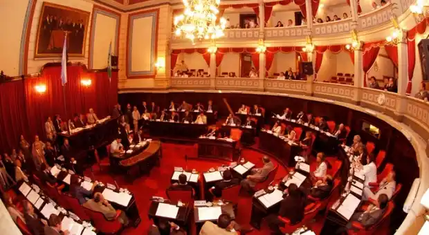 Policía Comunal: El Senado bonaerense debate otra vez el proyecto