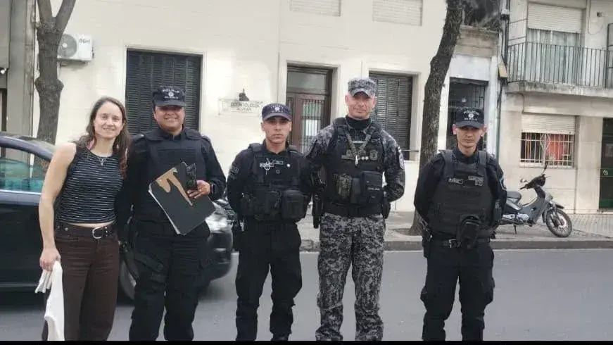 Policías salvaron la vida de una nena de un año y medio.