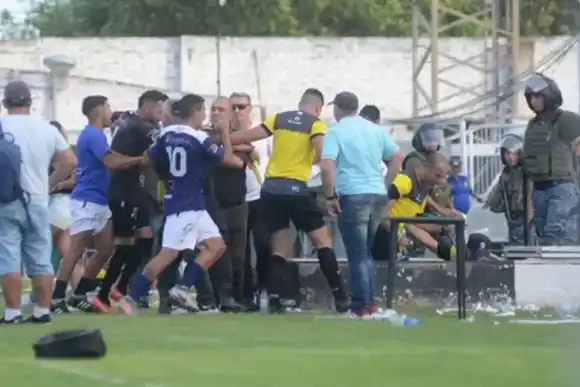 Violencia en unas de la finales del Regional Amateur