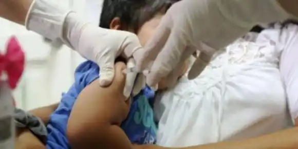 FALLECE niña diagnosticada con DIFTERIA en Perú