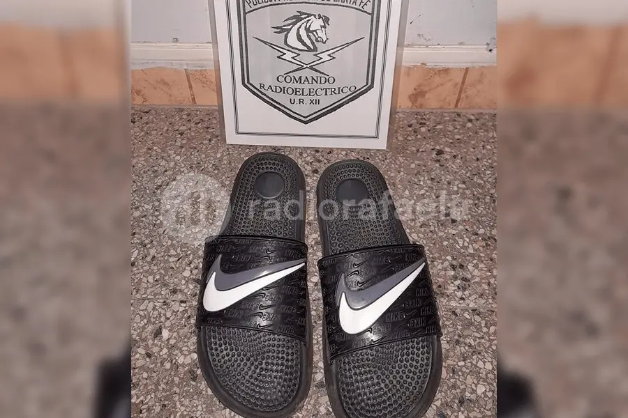 Insólito, jóvenes le robaron unas ojotas a un menor: intervino el Juzgado de Menores de Rafaela