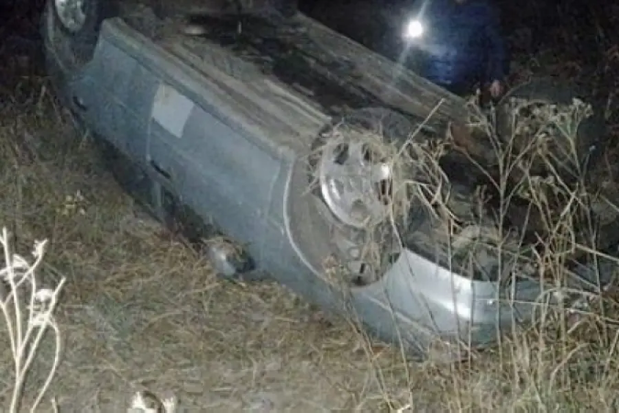 Grave vuelco: un automovilista sufrió traumatismo de cráneo y fue trasladado al Hospital de Rafaela