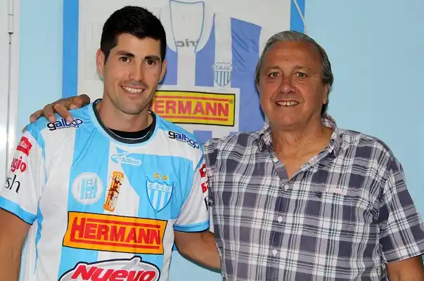 Juventud Unida continúa sumando refuerzos para el 2016