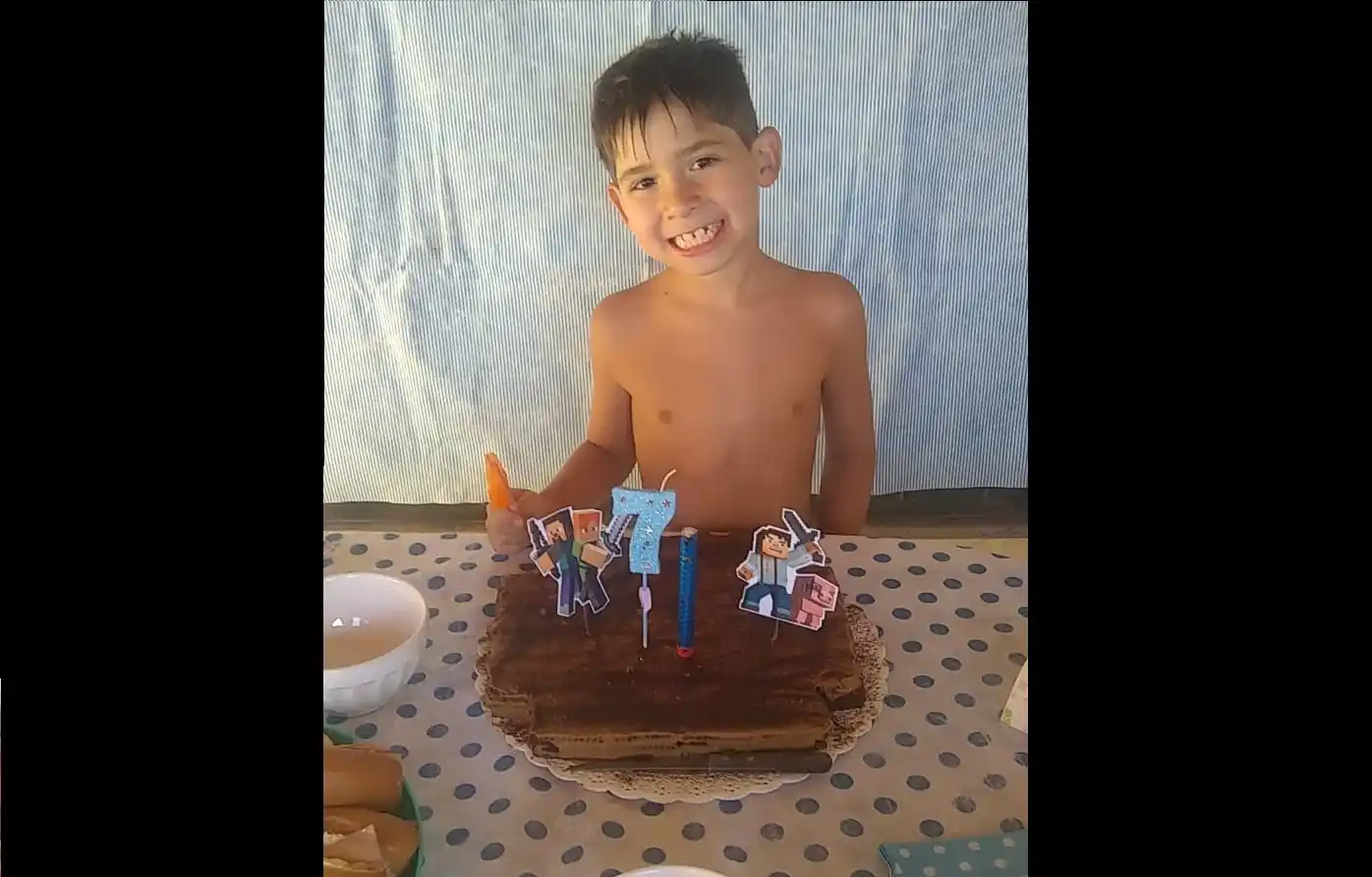 Feliz cumpleaños, Lázaro