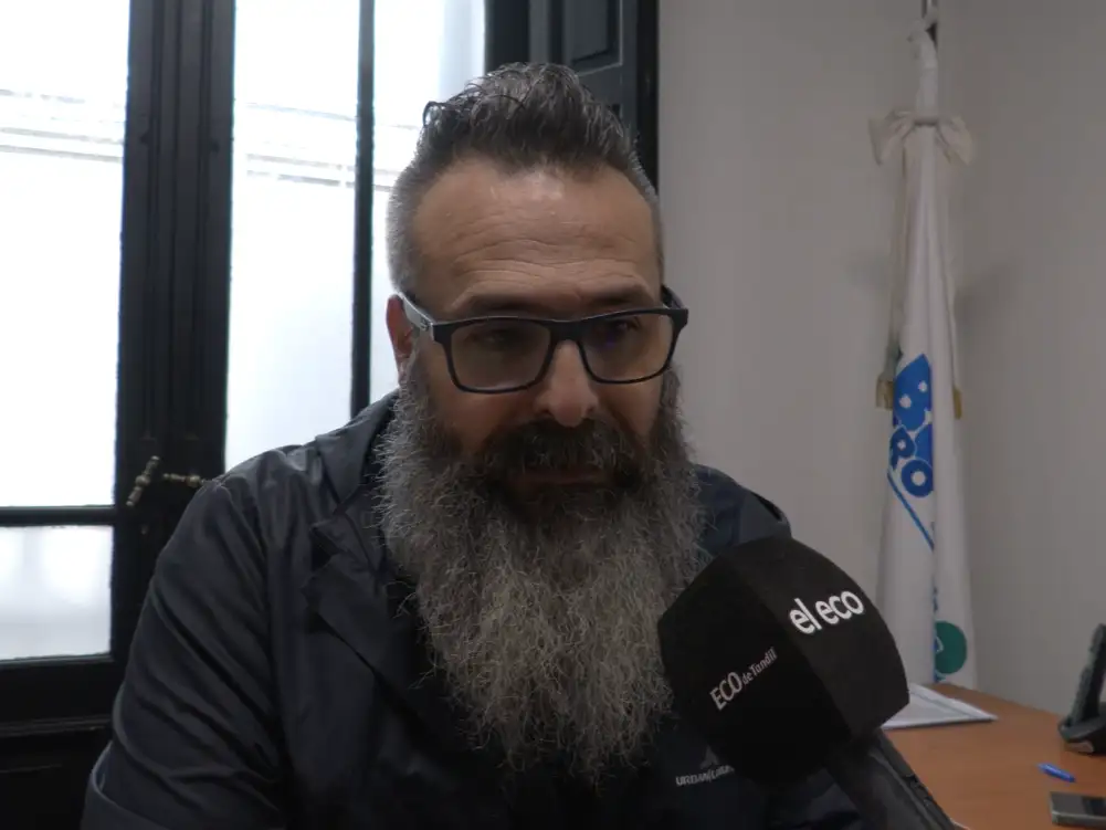 "No somos golpistas, este gobierno tiene que gobernar durante 4 años, pero tiene que retroceder en las medidas que está llevando adelante", sostuvo el sindicalista.