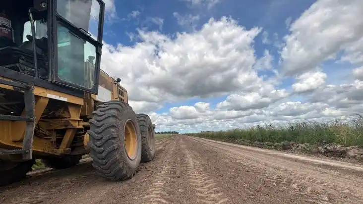 Trabajo intenso. Del Emsur, en caminos de la región rural