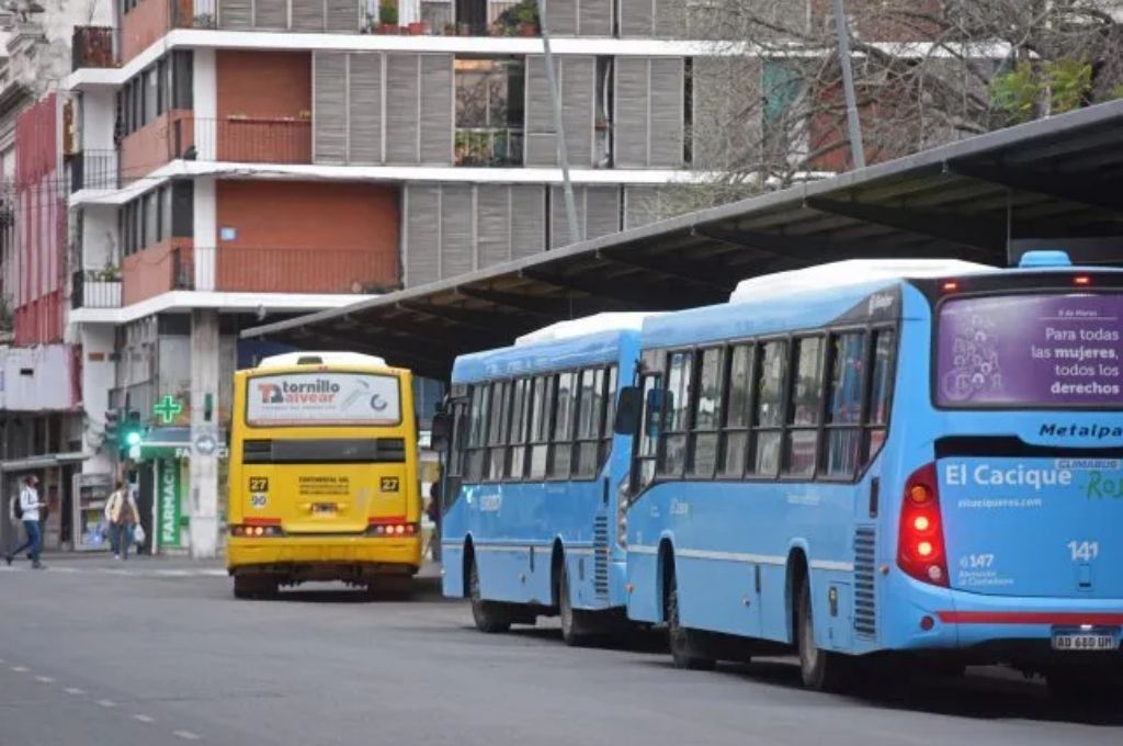 Comerciantes de Rosario piden que se garantice el transporte público
