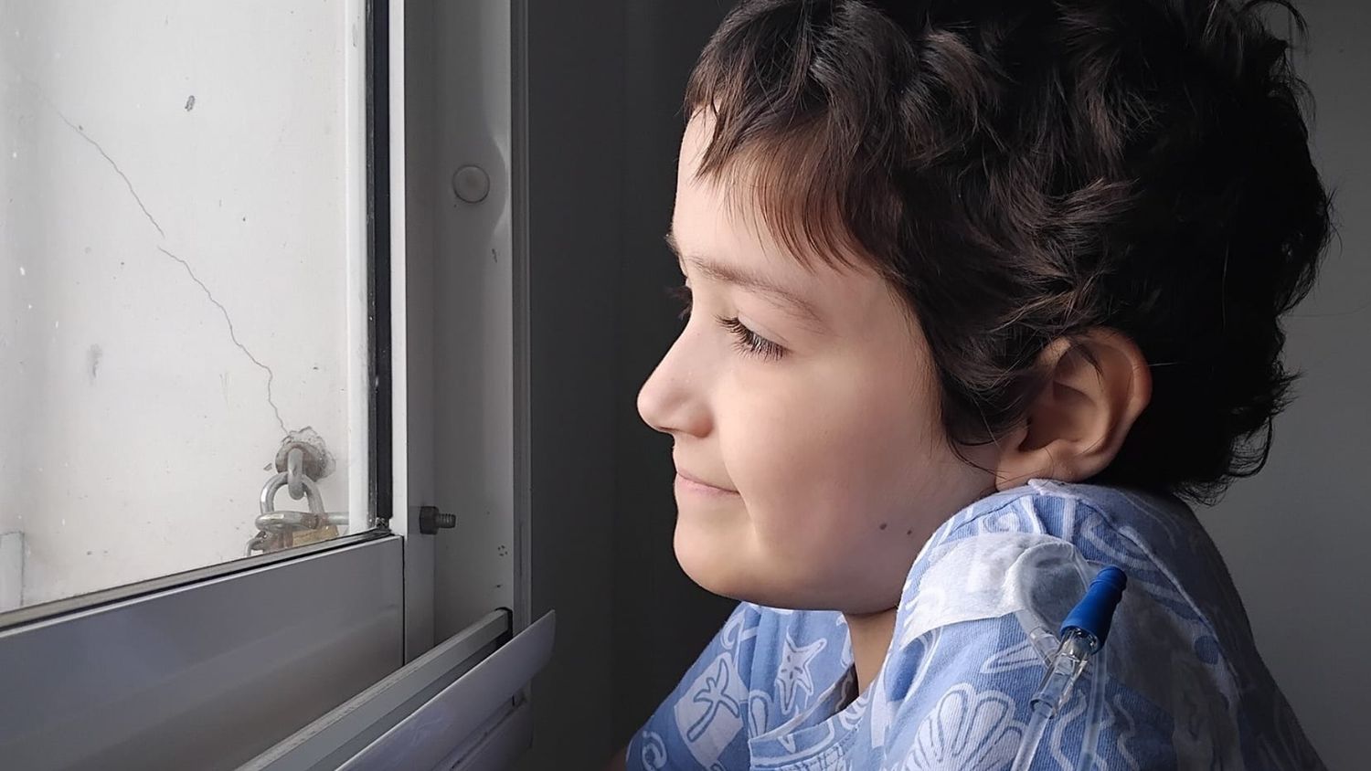 La salud de Emily se agrava y su familia la encomendó a DIos.