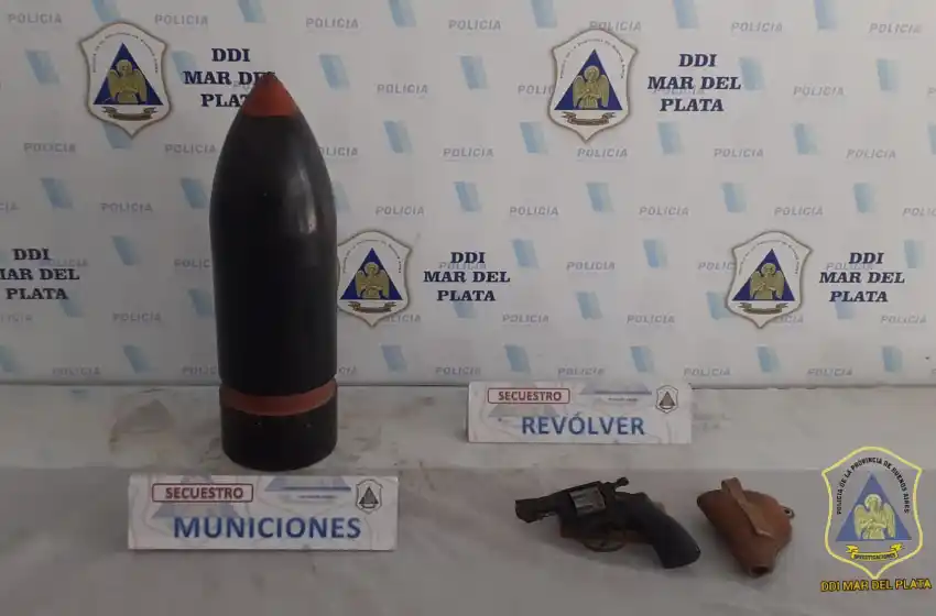 Ofrecía a la venta una munición de guerra: secuestro y causa al dueño