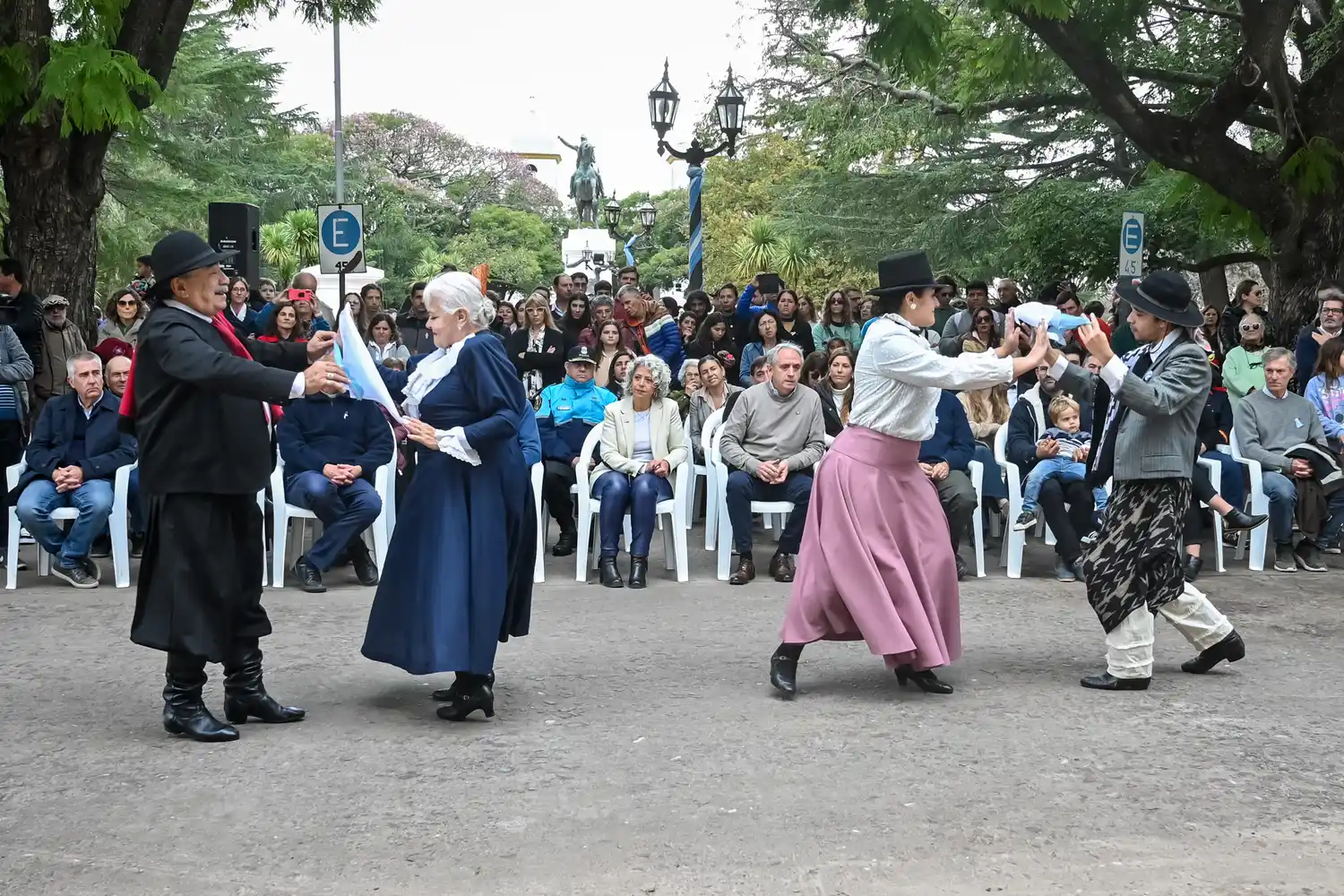 Agenda: El fin de semana largo se vive en Chascomús con los colores celeste y blanco