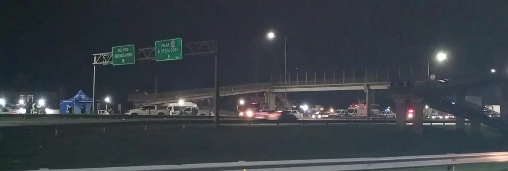 Hubo importantes demoras en el lugar debido al fatal accidente.