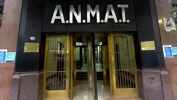 La ANMAT prohibió el uso y la venta de comprimidos para bajar de peso