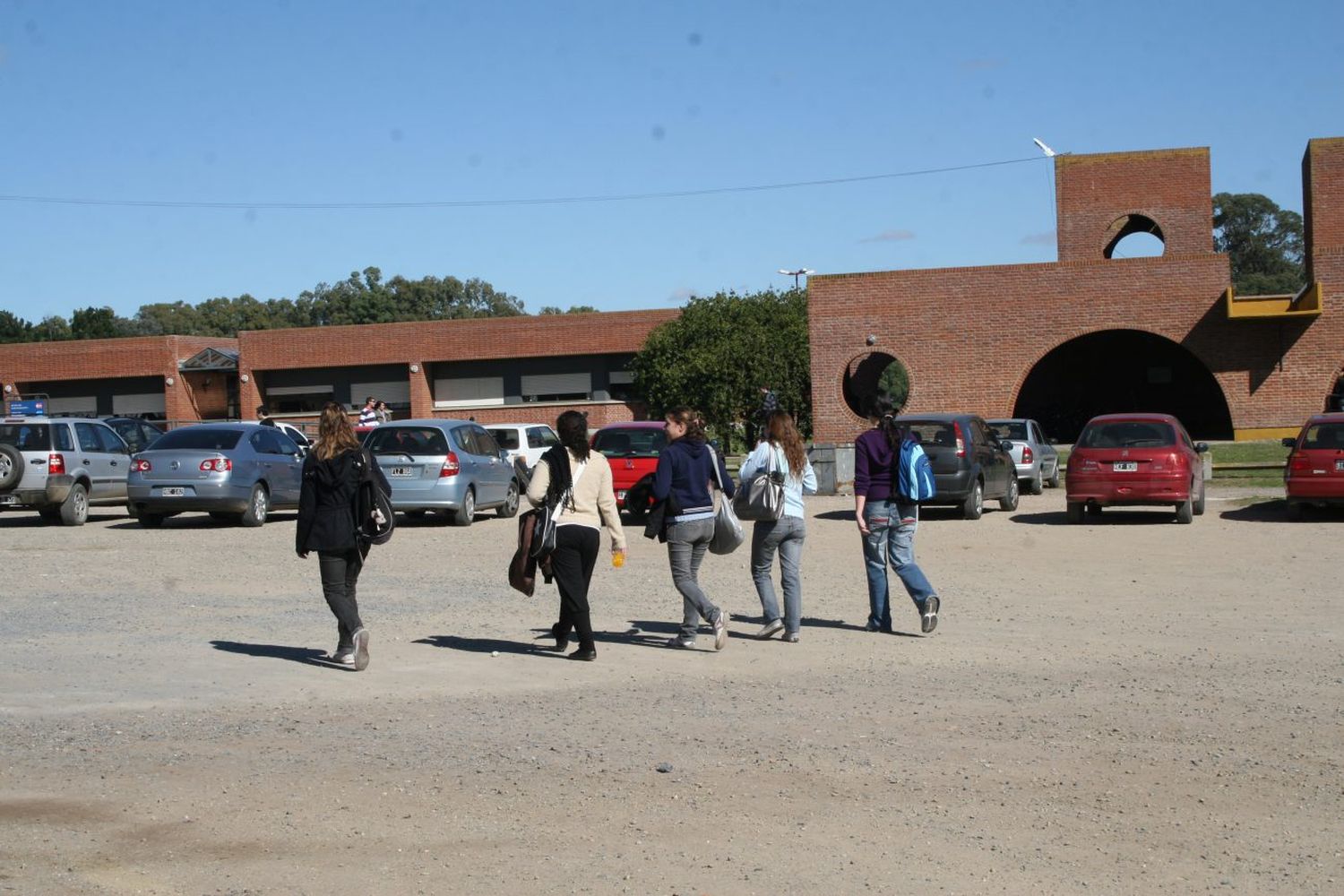 Tres universidades ya anunciaron que exigirán el pase sanitario: ¿Qué sucederá en la Unicen?