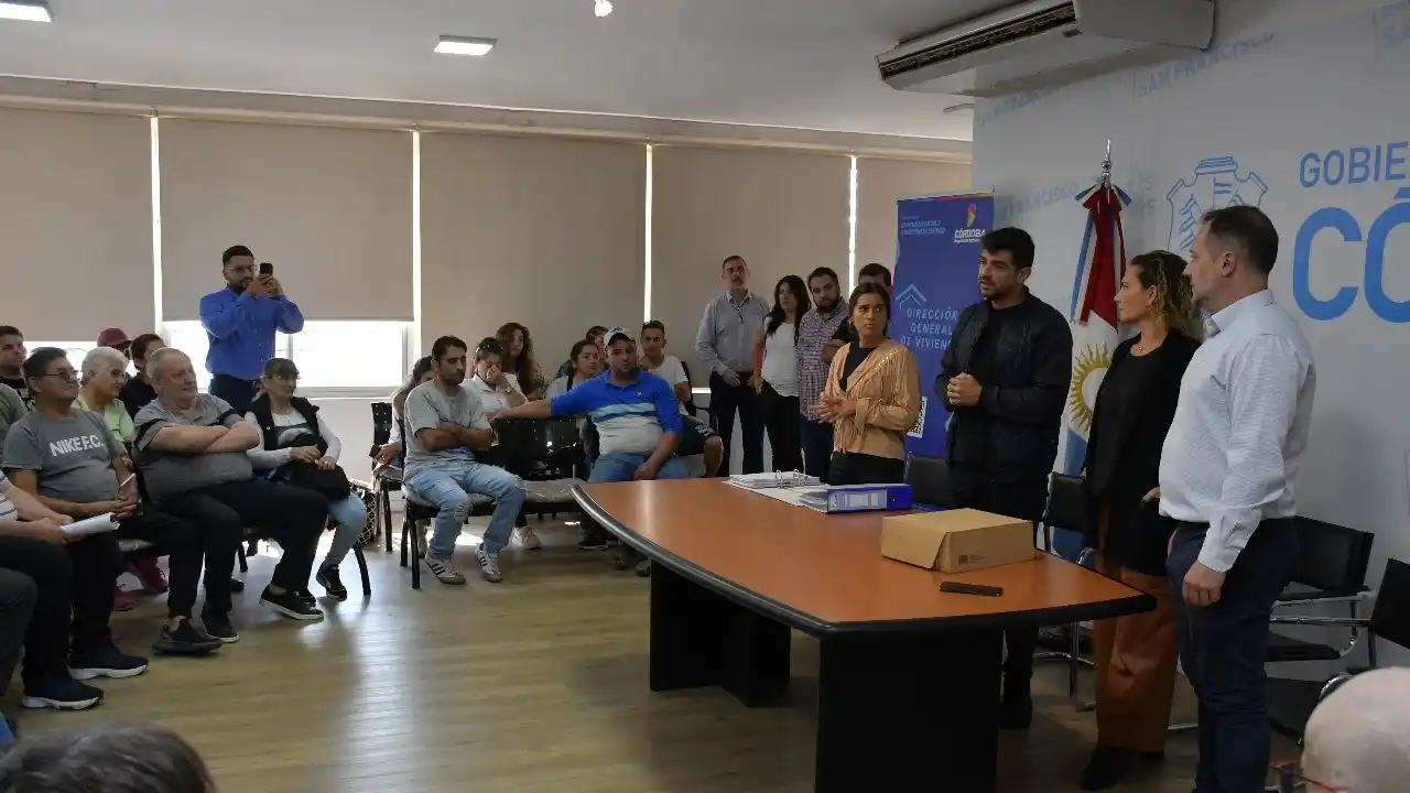 El acto se celebró en la sede del gobierno de Córdoba en la ciudad.