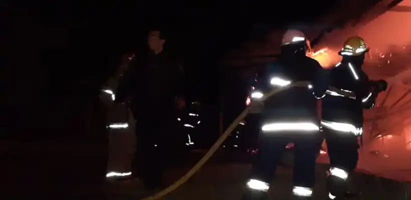 Pergamino: Investigan posible incendio intencional donde murió una mujer