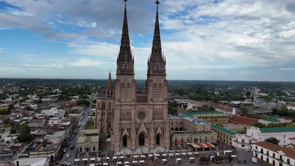 La Iglesia homenajeará al papa Francisco - 2