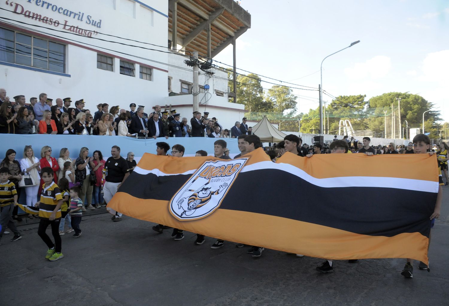 Acto Bicentenario desfile - 6